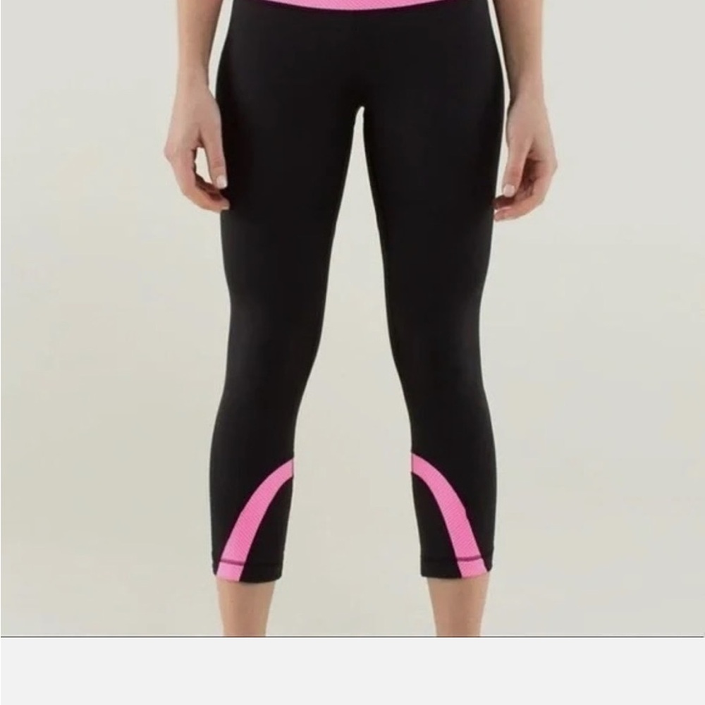Vintage Lululemon Athletica Black and Pink Leggings